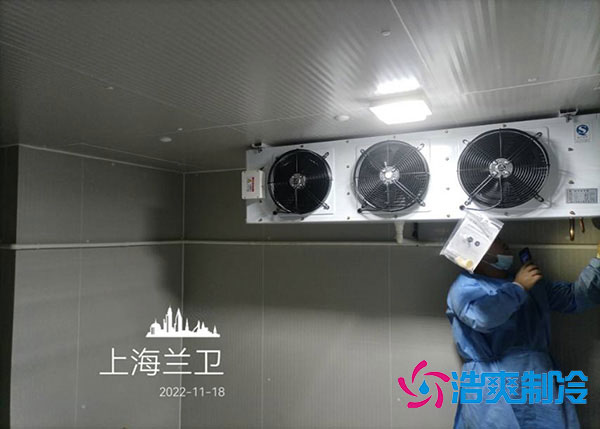 在冷库工作有哪些潜在危险？.jpg